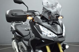 Honda X-ADV 2022 750 DCT ABS-thumb-11