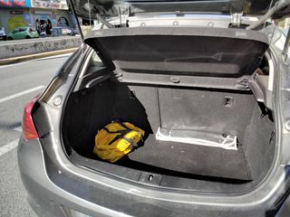 Opel Astra 2010-thumb-8