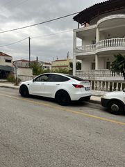Tesla Model Y 2023 RWD
