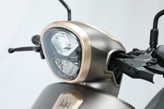 Letbe Neon 125 Abs 2026 Mε πολλά δώρα!-thumb-8