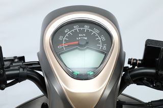 Letbe Neon 125 Abs 2026 Mε πολλά δώρα!-thumb-16