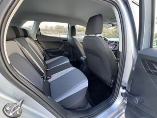 Seat Ibiza 2018 FULL EXTRA_Navi_Led!-thumb-47