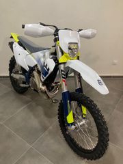 Husqvarna TE 300 2024 TBI-thumb-2