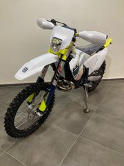 Husqvarna TE 300 2024 TBI-thumb-3