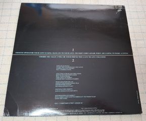 Sade – Diamond Life   LP-thumb-1