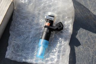 BMW E60 E81 E90 E91 E92 E93 E82 E84 E87  MPEK BENZINHS GNISIO KAINOURGIO 13537561277-thumb-1