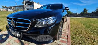 Mercedes-Benz E 300 2019 EQ-thumb-3