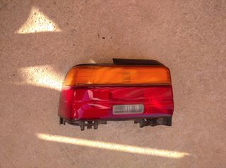 ΓΝΗΣΙΟ ΠΙΣΩ ΦΑΝΑΡΙ ΑΡΙΣΤΕΡΟ COROLLA SEDAN '92-'96