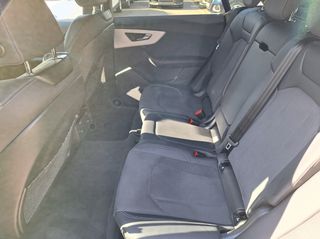 Audi Q8 2023 3.0 55TFSi SLINE QUATTRO HYBRID-thumb-6