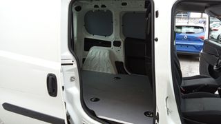 Κλούβα Fiat 2017 DOBLO CARGO 1.2 Mjet2 95hp-thumb-7