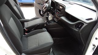 Κλούβα Fiat 2017 DOBLO CARGO 1.2 Mjet2 95hp-thumb-15
