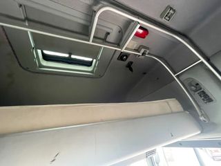 Scania 2002 R 164-thumb-16