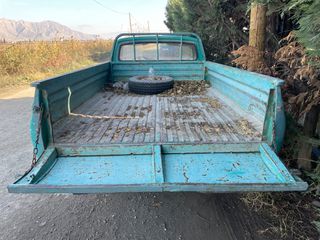 DATSUN NISSAN 620-thumb-3