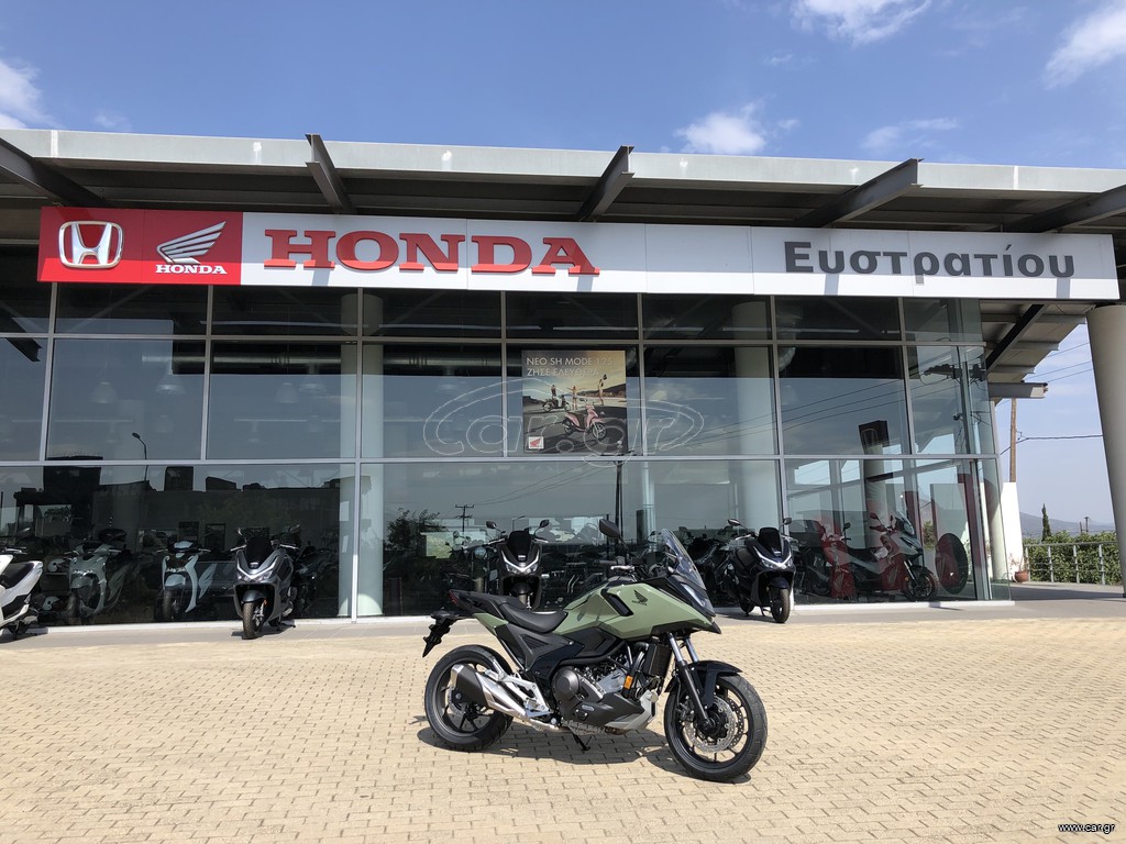 Honda NC 750 2026 EARTH KHAKI
