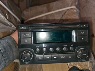 Εργοστασιακο  radio cd για nissan nv200