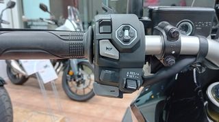 Honda X-ADV 2026 GRAPHITE BLACK !!!-thumb-12