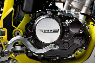 Swm 2024 SM 125 R ABS νέα τιμή προσφοράς!-thumb-9