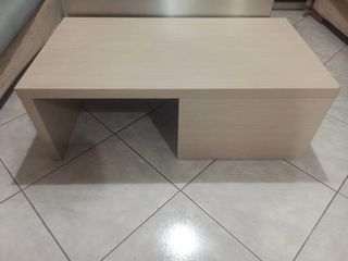 ΤΡΑΠΕΖΑΚΙ ΣΑΛΟΝΙΟΥ ΜΟΝΤΕΡΝΟ