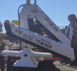 Γερανοί Ferrari 2024 Amco veba 820 marine