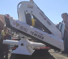 Cranes Ferrari 2024 Amco veba 820 marine-thumb-1