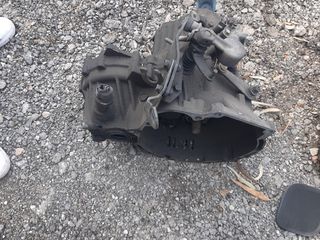 Σασμάν hyundai coupe hyundai elanda 1600