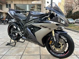 Yamaha YZF-R1 2004