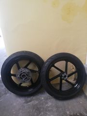 Cbr600f3 both rims just power coated like new