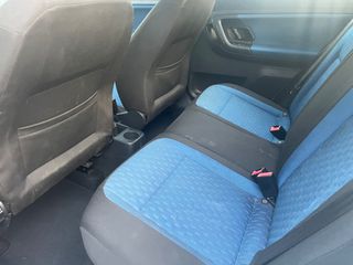 Skoda Fabia 2015-thumb-23
