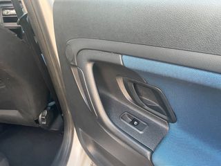 Skoda Fabia 2015-thumb-25