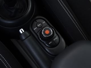 Mini John Cooper Works 2022 (John Cooper Works Facelift II)-thumb-24