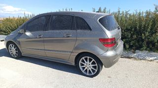 Προφυλακτήρας πίσω w245 mercedes b-class avant-garde-thumb-1