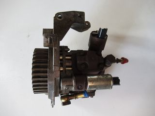 Ford Fiesta '02 - '08 Αντλία Πετρελαίου Από Κινητήρα F6JB 1,4 Tdci