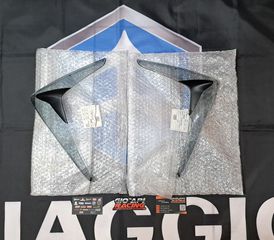Αεραγωγοί Ποδιάς Αριστερο-Δεξι Για Piaggio Χ10 125-350-500cc Καινούργιο Γνήσιο