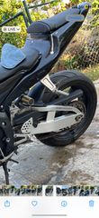 Ουρα και καλυμα ντεποζιτου cbr600rr 2004