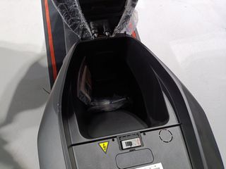 Yadea Voltguard-VFV 2026-thumb-5