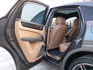 Porsche Cayenne 2022 COUPE S E-HYBRID PLUG IN FULL EXTRA-thumb-20