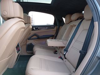 Porsche Cayenne 2022 COUPE S E-HYBRID PLUG IN FULL EXTRA-thumb-21