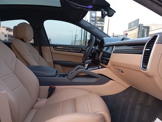 Porsche Cayenne 2022 COUPE S E-HYBRID PLUG IN FULL EXTRA-thumb-18