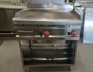 Berto's Πλατώ Ψησίματος Υγραερίου 80x70x90cm 10.8kW με Λεία & Ραβδωτή Πλάκα G7FM8M-2