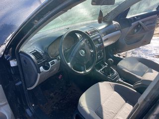 SKODA OCTAVIA 5-thumb-2