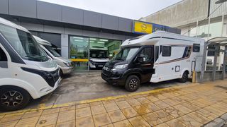 Bürstner 2024 Limited T 690 G 4ατομων-thumb-32