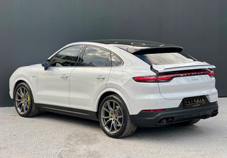 Porsche Cayenne 2019 E-HYBRID 462hp COUPE-thumb-12