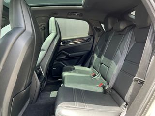 Porsche Cayenne 2019 E-HYBRID 462hp COUPE-thumb-20