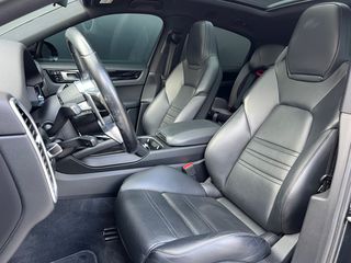 Porsche Cayenne 2019 E-HYBRID 462hp COUPE-thumb-19