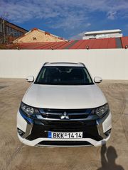 Mitsubishi Plug-in Hybrid Outlander 2016 PHEV