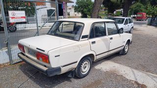 Lada 1989 Riva-thumb-3