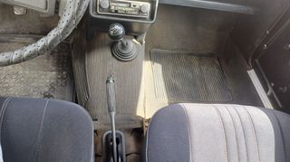 Lada 1989 Riva-thumb-23