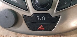 ΚΟΝΣΟΛΑ ΚΕΝΤΡΙΚΗ - ΔΙΑΚΟΠΤΕΣ RADIO - CD - ALARM  FORD FIESTA  2008-2013-thumb-1