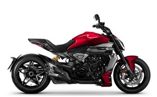 Ducati Diavel 2026 V4-thumb-8