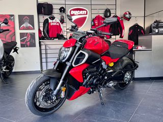 Ducati Diavel 2026 V4-thumb-3